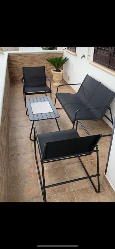 Alema Casa Vacanze Leporano Exteriör bild