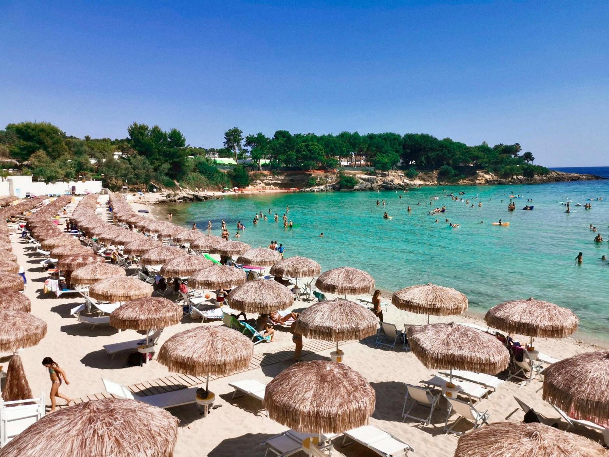 Alema Casa Vacanze Leporano Exteriör bild