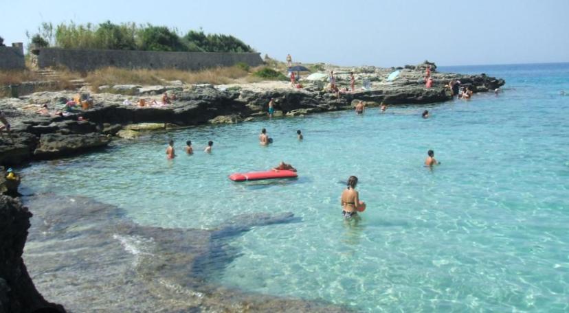 Alema Casa Vacanze Leporano Exteriör bild